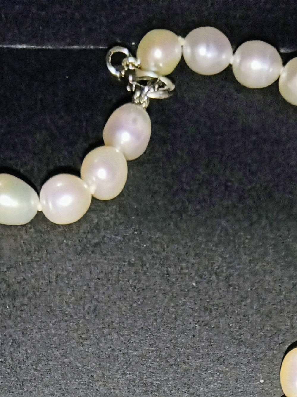 Baroque Freshwater (Rice) Pearl Necklace & Bracelet Set. - Picture 6 of 10